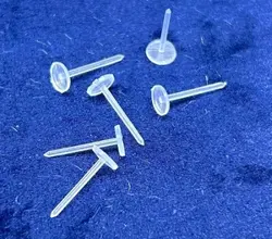 Plastové puzety 5mm