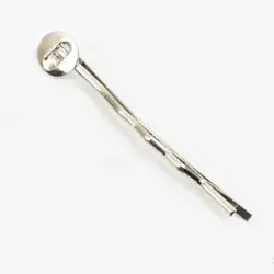Sponky do vlasů s plochým kolečkem 4,4 cm Stříbrná 