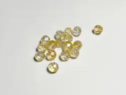 Broušené skleněné korálky 8 mm – zlatavé (16 ks)