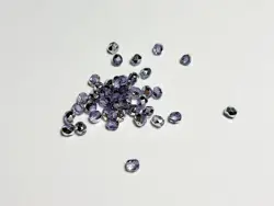 Broušené skleněné korálky 4 mm – světle fialové (60 ks)
