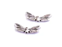 Kovové korálky křídla 7x20 mm, barva  stříbro balení 2 ks