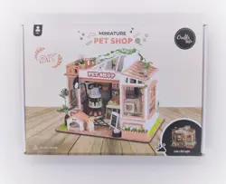 Miniaturní domek "Udělej si sám" Crafts & Co pet shop