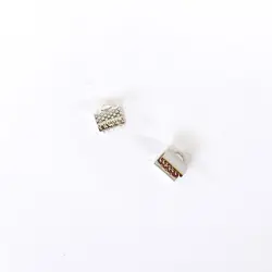 Koncovka plochá  zamačkávací  8mm stribro 