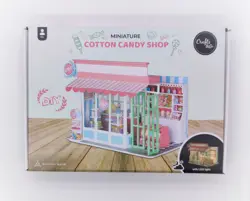 Miniaturní domek "Udělej si sám" Crafts & Co candy shop