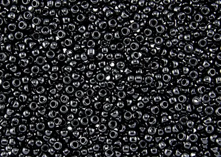 Rokajlové korálky - Round 11/0 : Opaque Jet  TR-11-49 