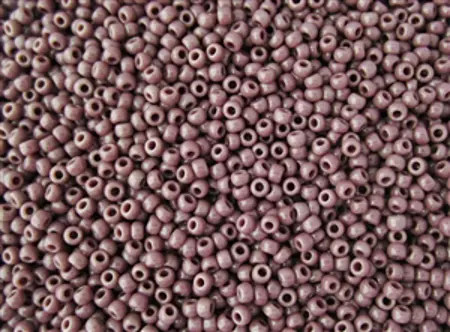 TOHO - Round 15/0 : Opaque Lavender TR-15-52 