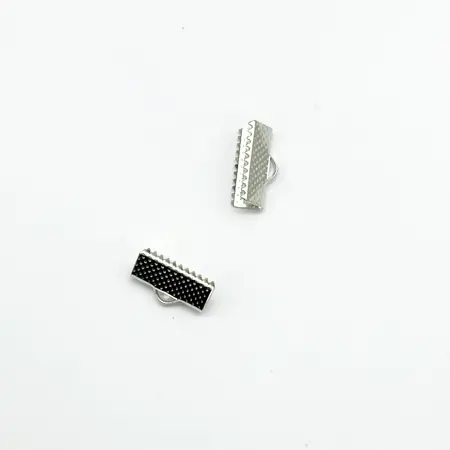 Plochá zamačkávací koncovka 16mm platina