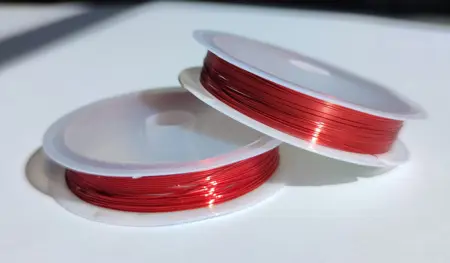 Dekorační drátek Ø0,5 mm červená