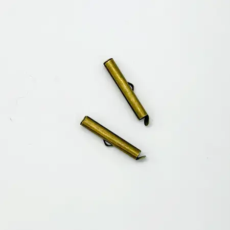 Koncovka zásuvná, starozlatá – 24 mm